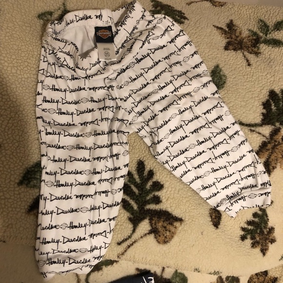 NWOT baby clothes lot newborn -9months - Picture 2 of 12